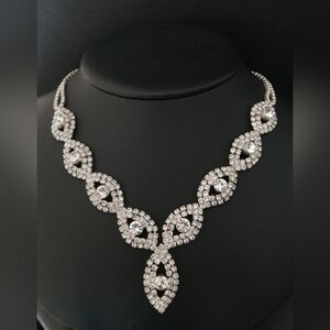 Elegant Clear Rhinestone Formal Black Tie Event Wedding Bridal Collier Necklace